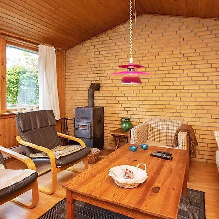 6 Person In * Rødby